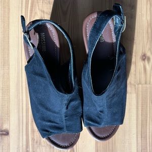 Target, Size 9, Color: Black, Soles Brown